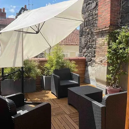 Spacieux 5 Pers Centre+terrasse アパート クレルモン・フェラン